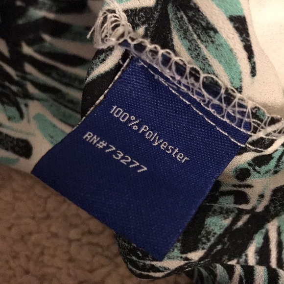 🔴LAST CHANCE 🔴 Apt 9 XS collared convertible top - Picture 8 of 8